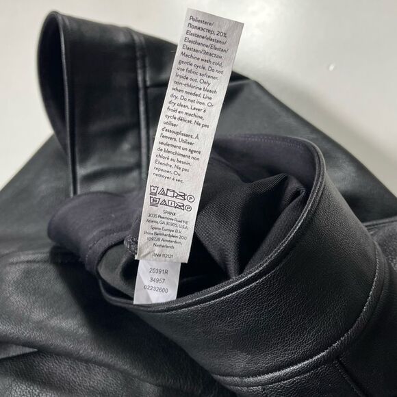 Spanx Leather-like Culottes Small - Picture 9 of 12